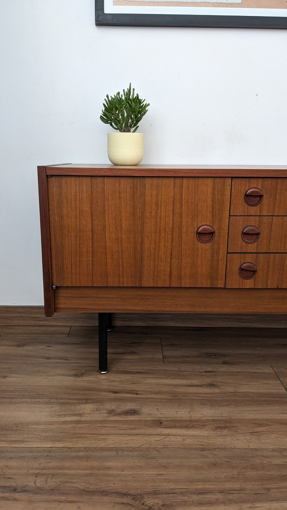 Image 1 of Credenza in stile scandinavo vintage