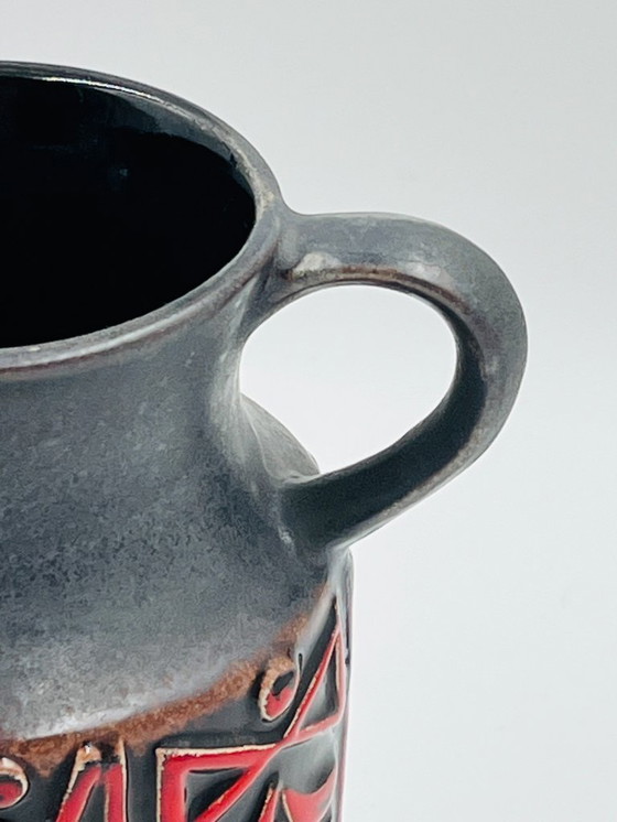 Image 1 of Vaso in ceramica a rilievo della Germania occidentale, rosso, anni '70