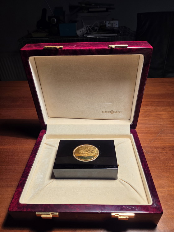 Image 1 of Reuge music box songbird