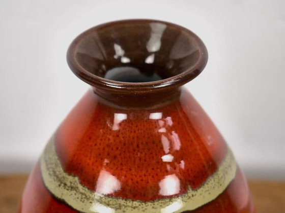 Petit vase de style vintage (c. 1960), Céramique, Marron (photo 10 sur 10)