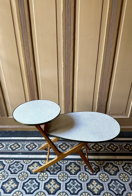Image 1 of Tavolino laterale a due livelli di metà secolo – Germania, ca. 1950–1960 – Probabilmente Opaline Small Furniture