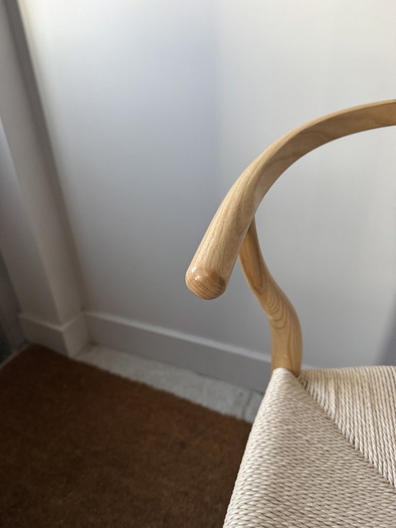 Image 1 of Sedie da pranzo in legno Wishbone (set di cinque)