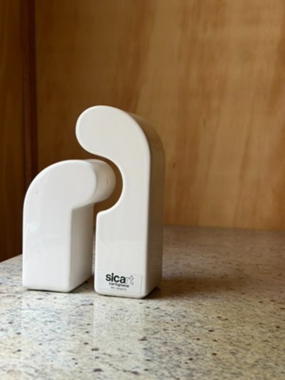 Pino Spagnolo per Sicart Italy Saliera e pepiera - Set in ceramica "abbracciante" anni '70 Space Age - (photo 10 of 20)