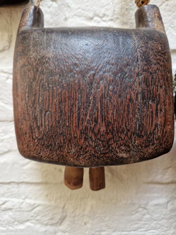 Collezione speciale di campanacci e campane da Asia e Africa, Decorazioni murali, Bronzo, Ferro, Beige (foto 5 di 11)