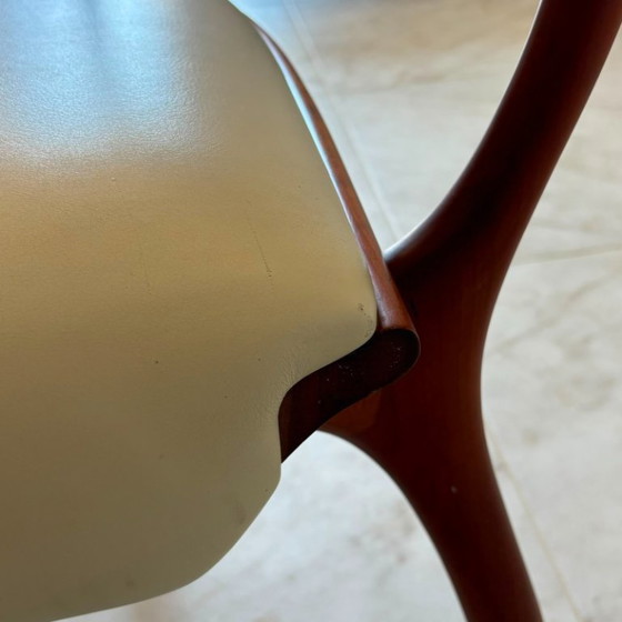 Een paar Hypnos-fauteuils uit de Ceccotti-collectie. – Ceccotti Collezioni, Wood, Leather (photo 8 of 8)