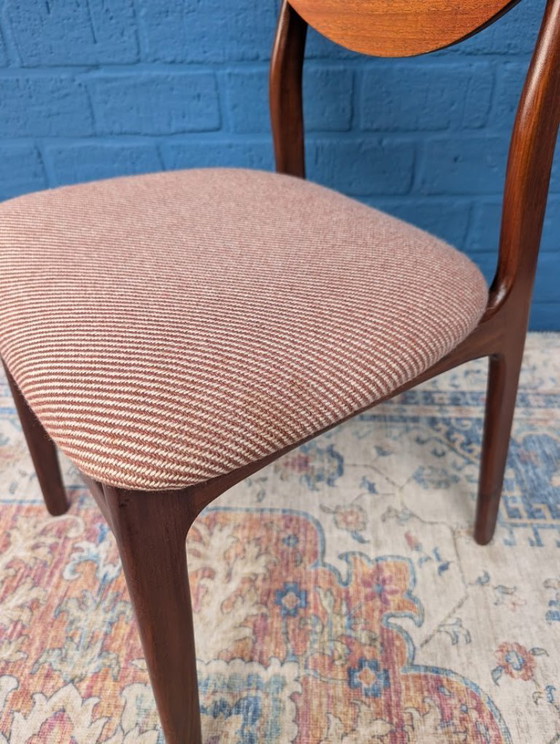 Image 1 of 4 chaises danoises vintage, années 1960