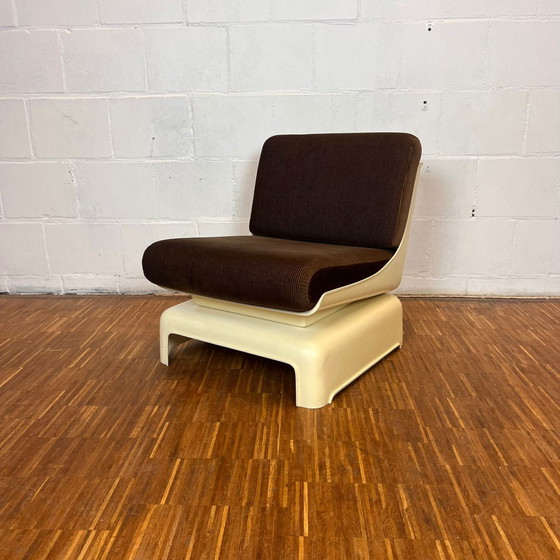 Image 1 of Fauteuil lounge de l'ère spatiale