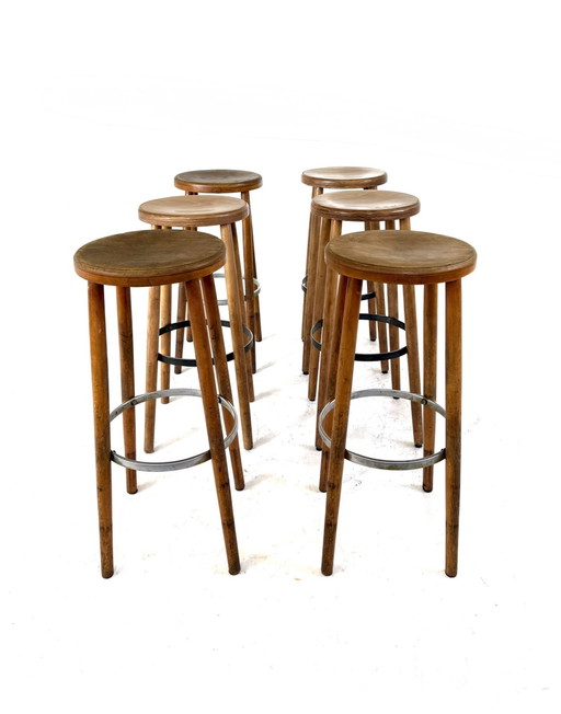 Juego de 6 taburetes de bar brutalistas de los años 60.