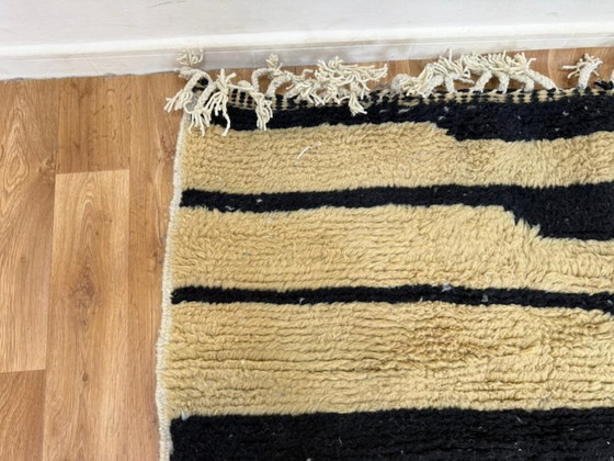 Image 1 of Handmade Moroccan rug 200cm x 300cm