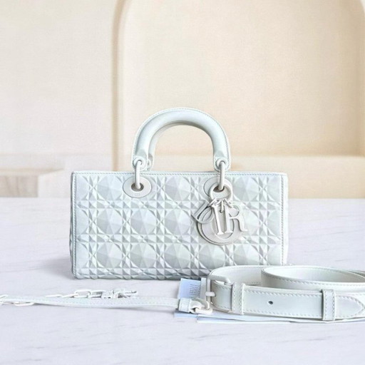 DIOR D-JOY MEDIUM LATTE CANNAGE KALBSLEDER DIMOND-MOTIV WEISS