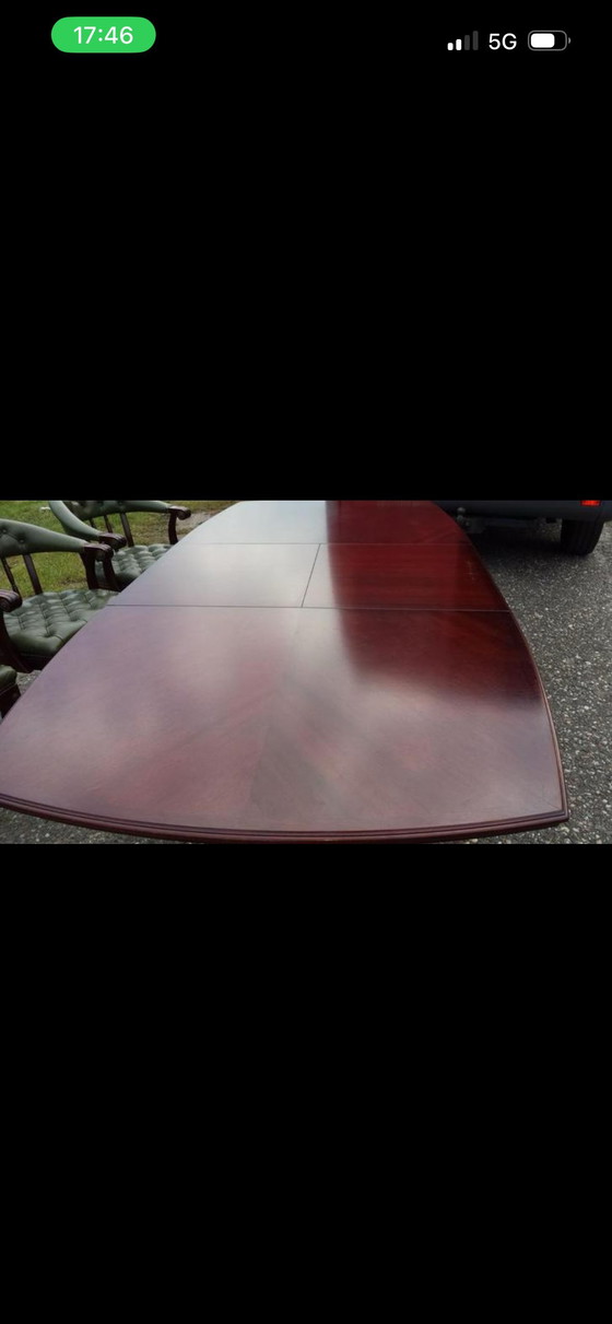 Image 1 of Heldense mahony eetkamer tafel 