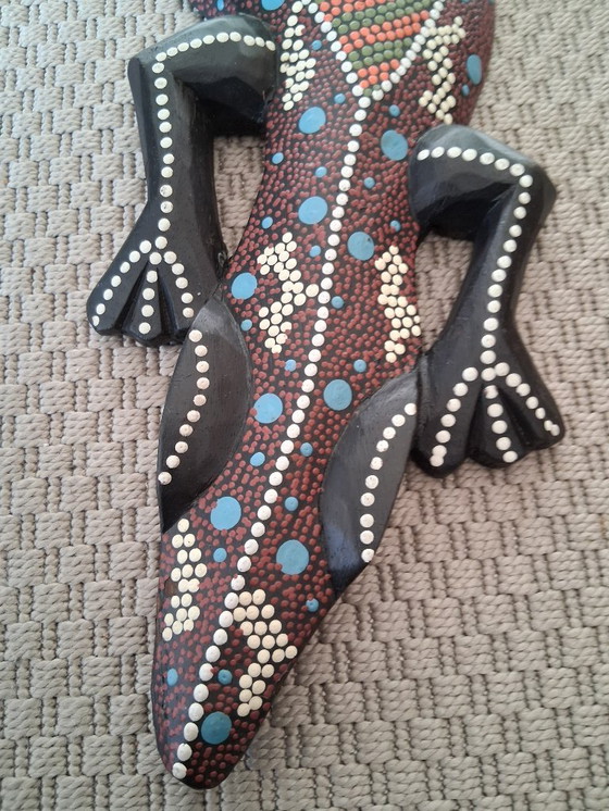 Image 1 of Decorazione murale in legno a forma di geco