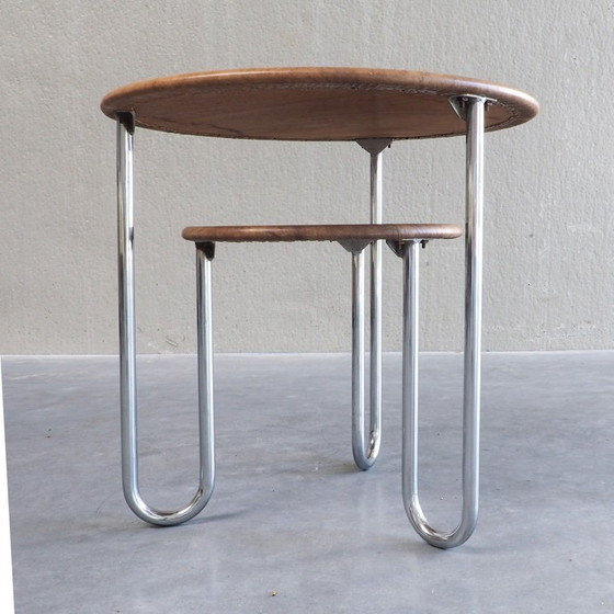 Bauhaus-Beistelltisch mit zwei Ebenen – Beistelltische, Chrome, Leather (photo 11 of 15)