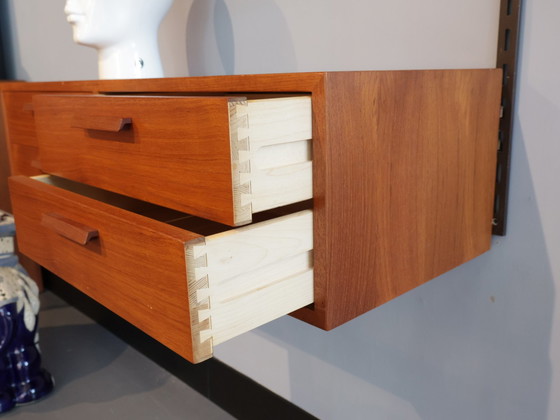 Image 1 of Vintage wandsysteem| Kai Kristiansen | Modulair | Teak