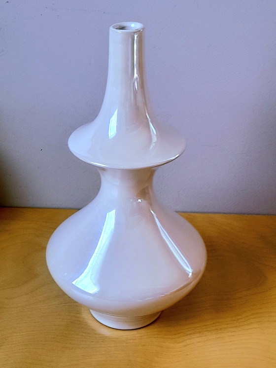 Image 1 of Vase en céramique blanche 