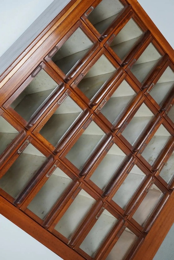 Image 1 of Mercería antigua holandesa de madera noble, década de 1930