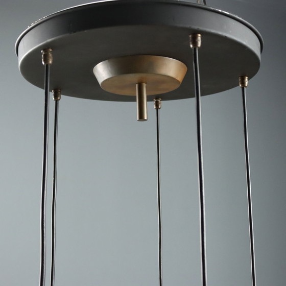 Image 1 of Suspension des années 1960 en verre coloré