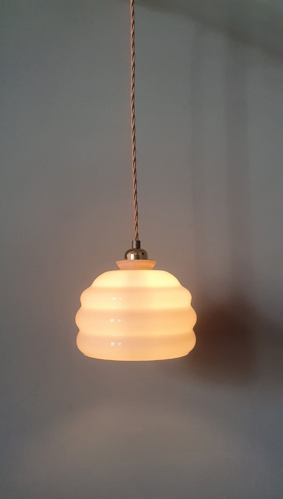 Image 1 of Lampada a sospensione vintage Art Déco in opale rosa tenue