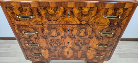 Image 1 of Cómoda Art Déco Emiliana de diseño lujoso