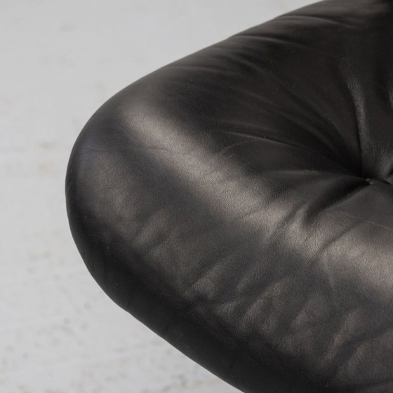 Fauteuil Stoll Giroflex années 70 – Wood, Leather (photo 12 of 13)