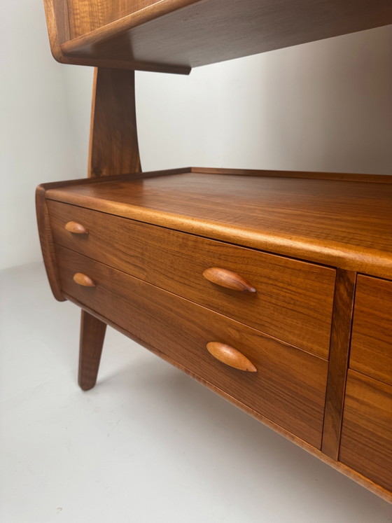 Image 1 of Buffet double modèle 53 par Harry Østergaard pour Randers Møbelfabrik – Design sculptural danois en teck