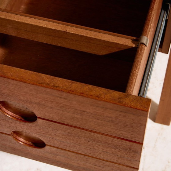 Image 1 of Escritorio de teca MK11325 Modelo 33 de Christian Linneberg para Chr. Linneberg