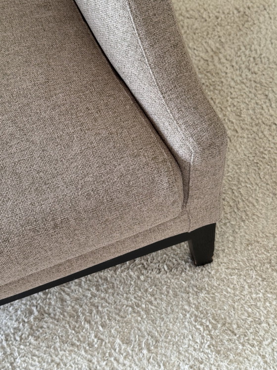 Image 1 of 2 sillones Chauffeuse de Living Divani: elegancia y confort atemporales en diseño italiano