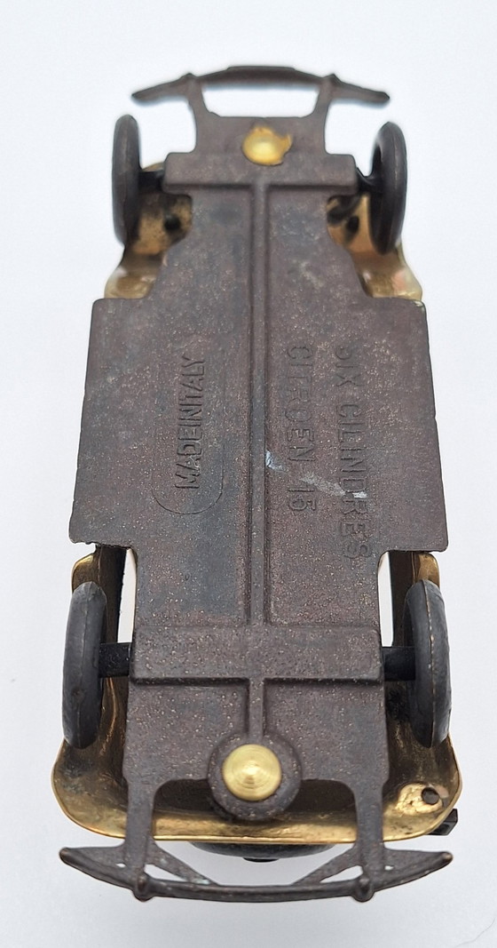 Image 1 of Citroën 15-Six (1935)- F.A.L. -
Italy