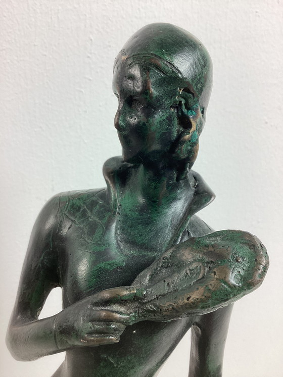 Image 1 of Statue Art nouveau/déco d'une jeune femme avec un éventail