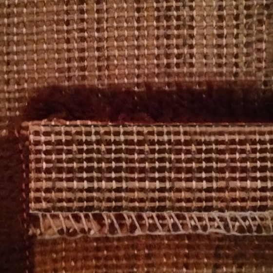 Image 1 of Atemberaubender, geometrischer Teppich im Space-Age-Stil aus Wolle aus den 1970er Jahren. Hergestellt in Italien.