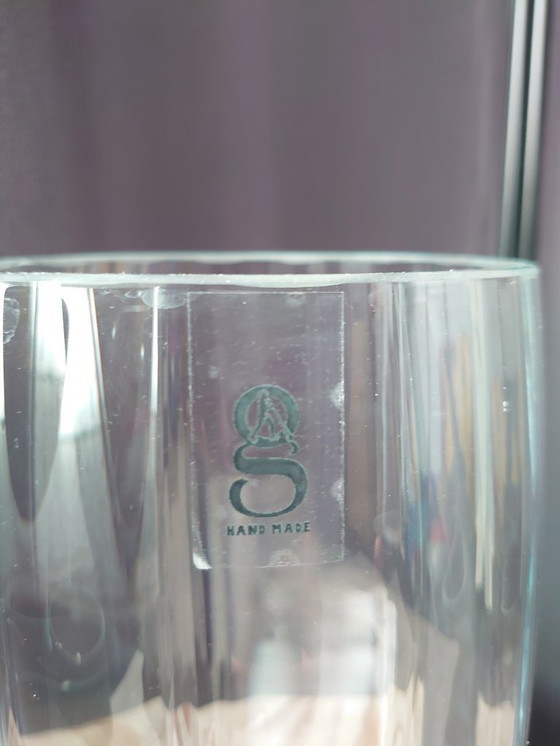 Image 1 of Vase en verre soufflé à la bouche avec facettes