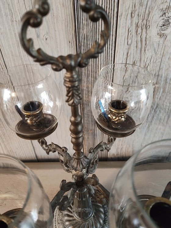 Image 1 of Chandelier de table vintage à 4 bras avec coupes en verre de style baroque