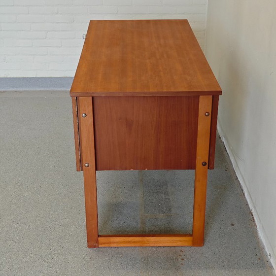 Image 1 of bureau vintage en bois