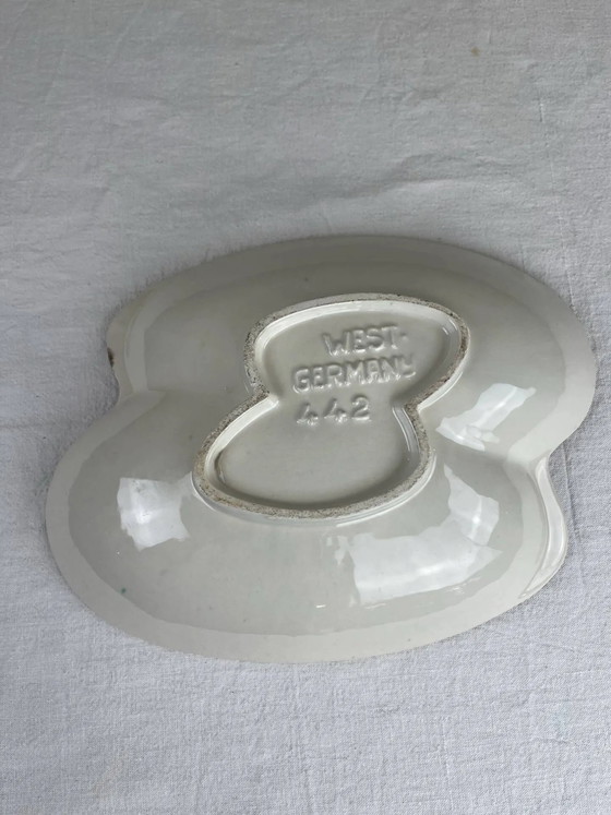 Ciotola di design organico degli anni '60. – Ciotole, Porcelain, Ceramic, Vintage (photo 8 of 11)