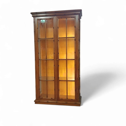 Faux bamboe kast van Jonathan Adler / glazen planken / jaren 80