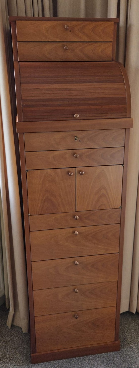 Image 1 of Molteni lade/opbergkast, model Carteggio uit 1987