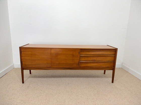 Younger Teak Sideboard – 1960s – Wood (photo 10 of 10)