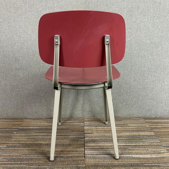 Image 1 of Sedia Hay Revolt