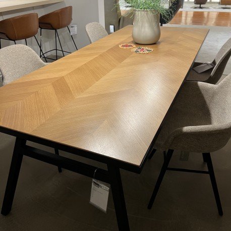 Image 1 of Pure Seth dining table - 220x90 with Albert dining chair (set of 4)