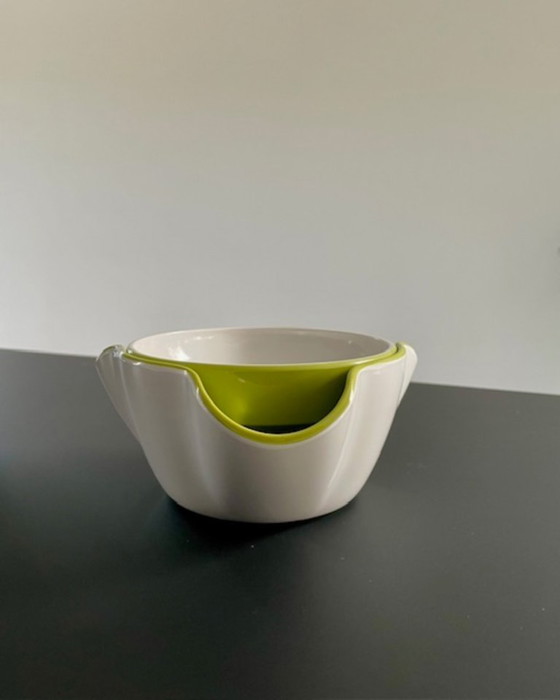 Image 1 of Joseph Joseph Double Dish design snack bowls set of 2
