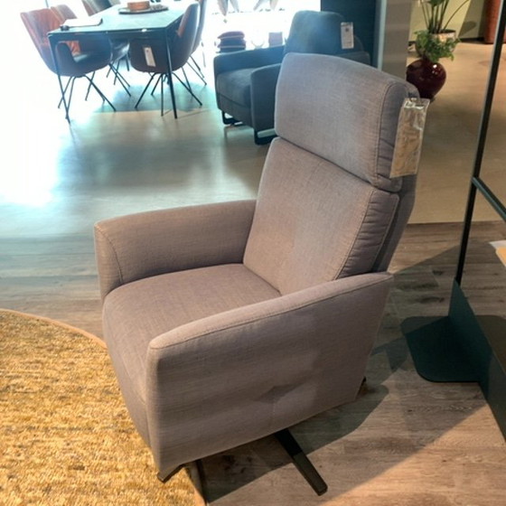 Image 1 of ROM Alfa King armchair