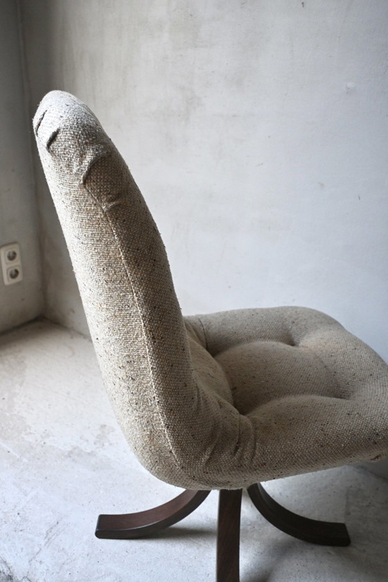 Sechs skandinavische Design Drehbar Esszimmerstühle Aus Den 60er Oder 70er Jahren – scandinavisch, Wool, Wood (photo 8 of 10)