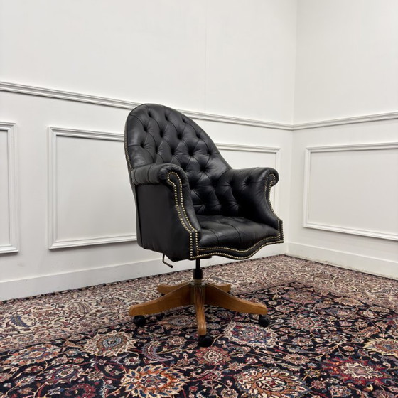 Sedia da ufficio Chesterfield classica inglese nera – Sedie da ufficio, Leather, Wood (photo 7 of 7)