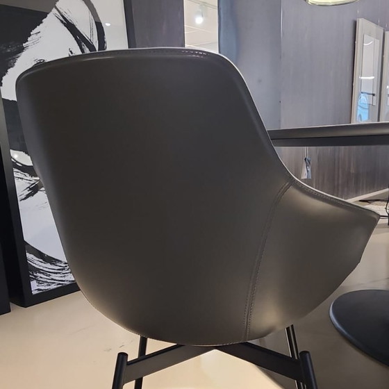 Image 1 of Sedia da pranzo Rolf Benz 600 (set di 4)