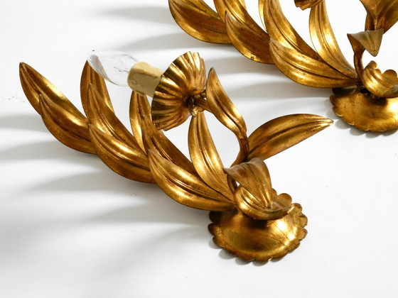 Image 1 of Pair of 1960s Italian gold-plated Florentine wall lamps