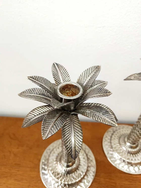 Image 1 of 2x Vintage palmboom kandelaars van zilverkleurig metaal