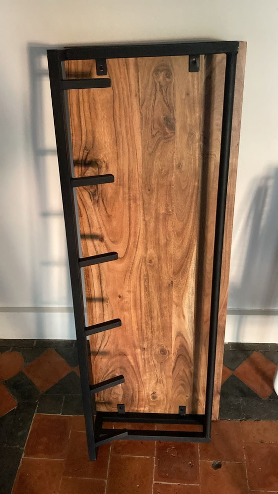Image 1 of Schöne Garderobe aus Holz