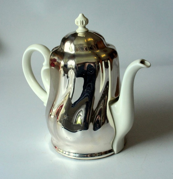 Image 1 of Caffettiera HKE in porcellana di alta qualità con coperchio scaldavivande in metallo argentato.