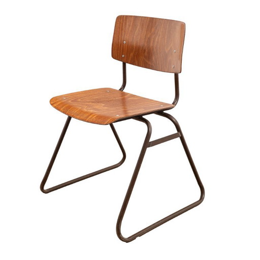 Chaise industrielle modèle Kwartet par Marko