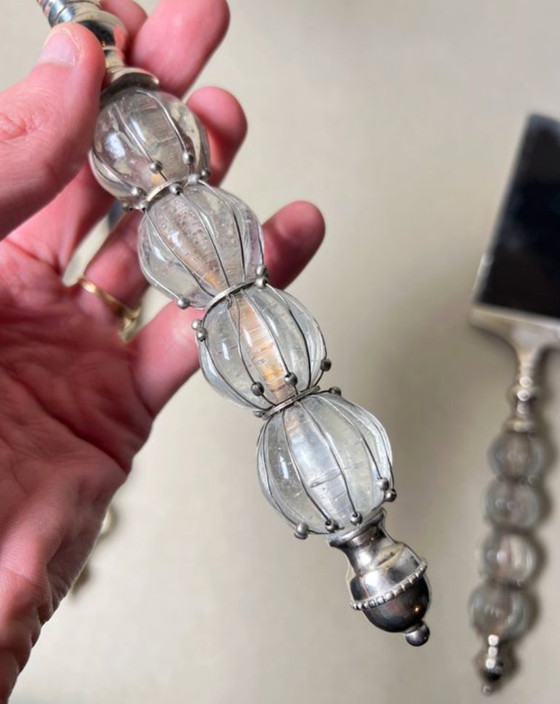 Image 1 of Ensemble de couverts de service (salade / décapsuleur / fromage / gateaux) en métal argent et verre